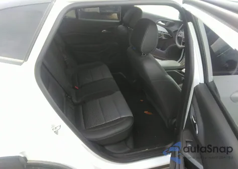 2024 Chevrolet Trax Fwd Lt z USA, uszkodzony, nr VIN KL77LHE2XRC031053